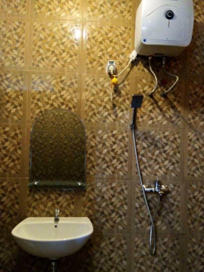 Isro Guesthouse Syariah Kepanjen ห้อง รูปภาพ